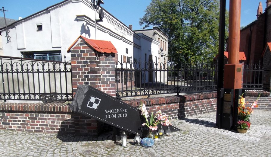 File:Sieradz, ul. Kolegiacka 11 -1.JPG