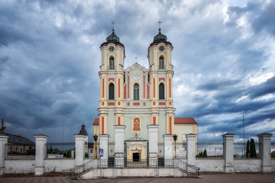 File:SM Sejny Bazylika Nawiedzenia NMP 2020 (3).jpg