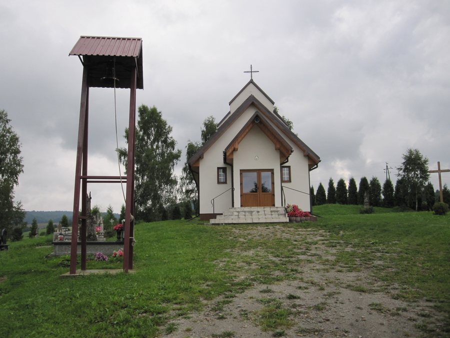 File:Zachoczewie - kościół01.jpg