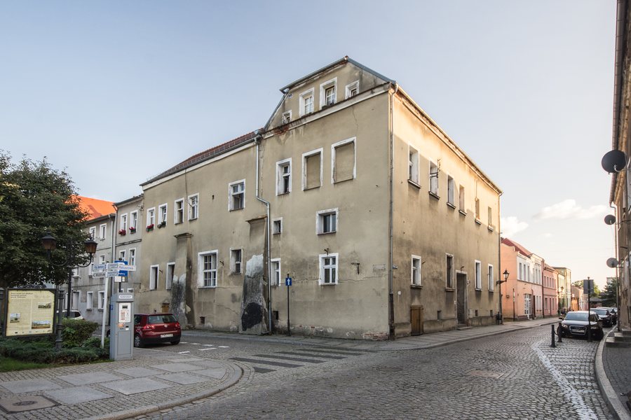 File:SM Wschowa Ratuszowa 2 2023 (0).jpg