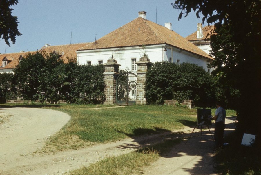 Brama kompleksu klasztornego - Sokołda - 000819s.jpg