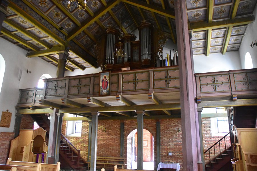File:Grabnik kościół.jpg