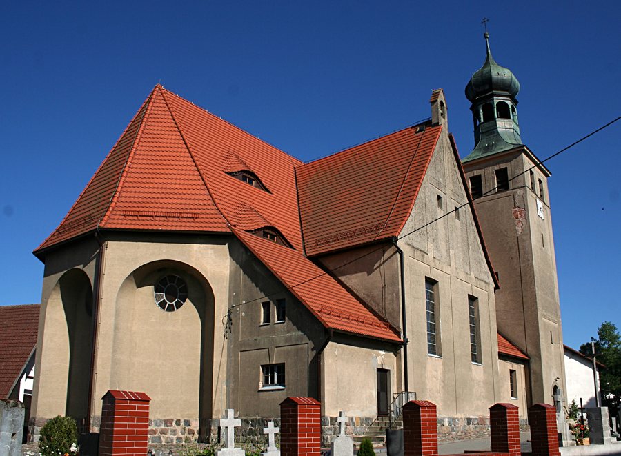 File:Swornegacie kościół św. Barbary2 03.07.10 k.jpg