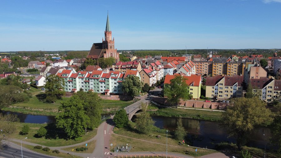 File:Trzebiatów aerial kz01.jpg