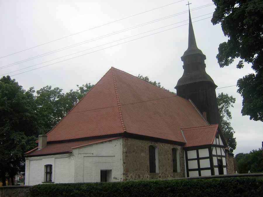 File:Kościół NMP w Przybiernów.jpg