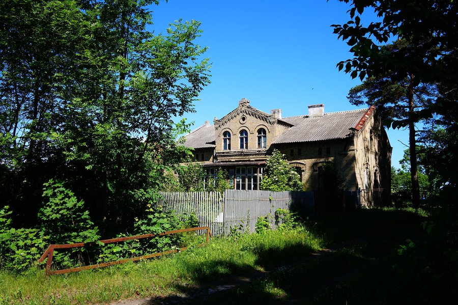 File:Wieś Cedry Wielkie, pow. gdański. Stary dom - panoramio.jpg