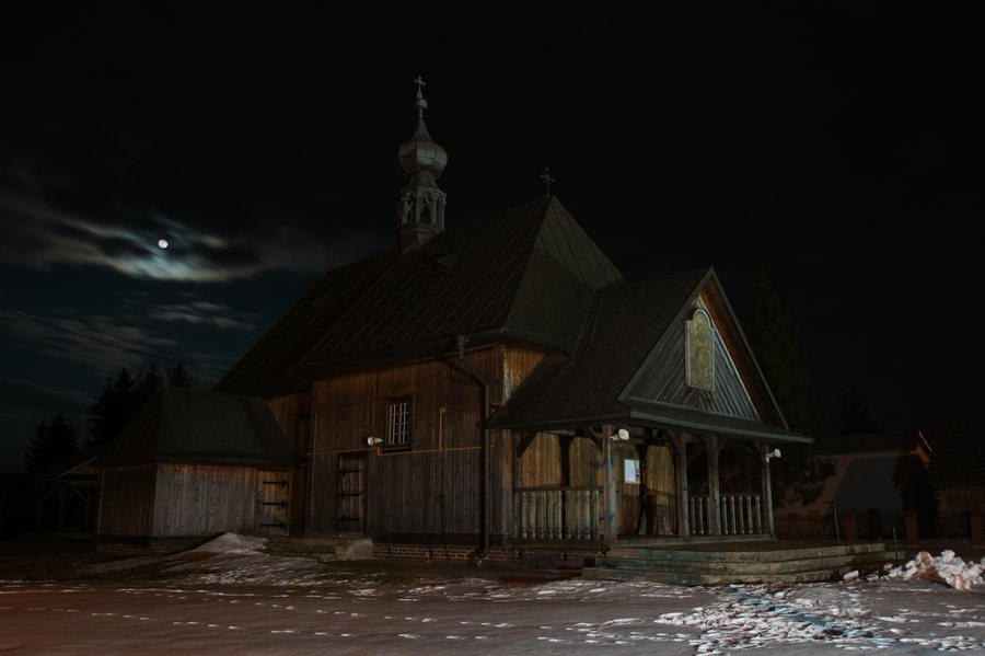 File:Tarnogród, kościół filialny św. Rocha.jpg