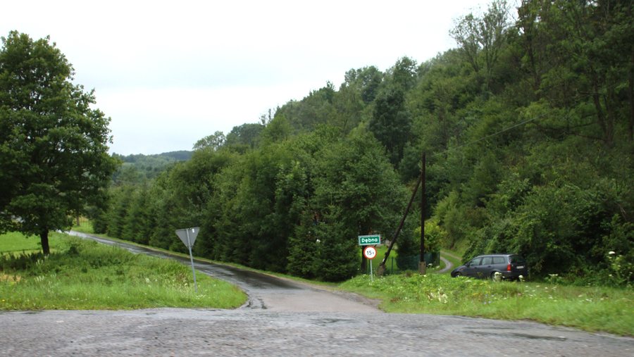 File:Dębna, cesta k obci.jpg