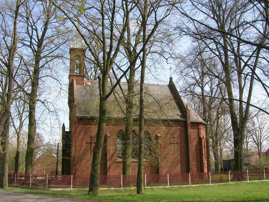 Church of Saint Stanislaus Kostka in Ciecierzyn
