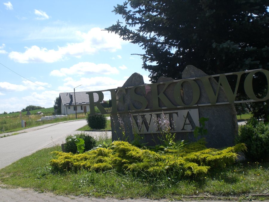 File:Reskowo 9033.jpg