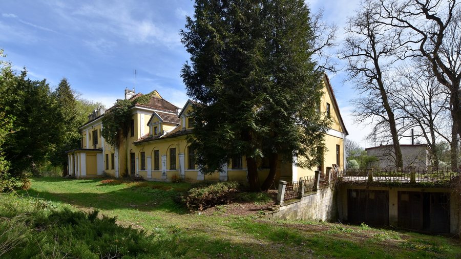 Strzegocice, manor house