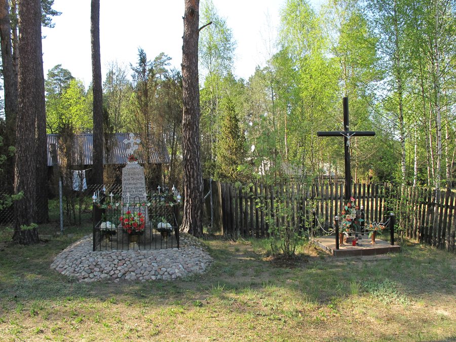 File:Podlaskie - Gródek - Grzybowce 20120501 05.JPG