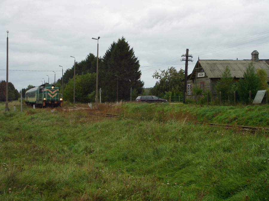 File:Koziki station.JPG