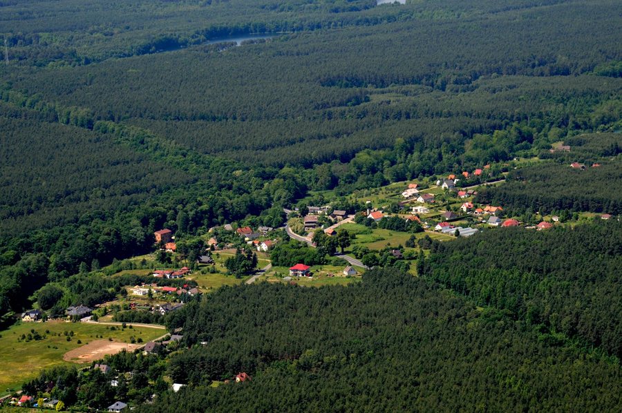 File:Zdroisko z lotu ptaka.jpg