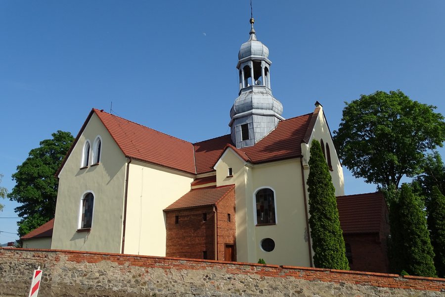 File:Kościół św. Wacława Marcinowice.jpg