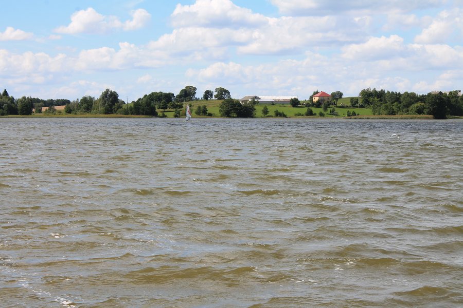 File:Jezioro Wiżajny, 2018-08-06 (01).jpg