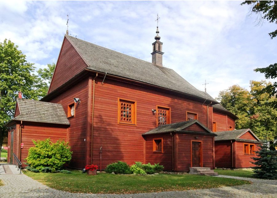 File:PL Glinianka Saint Lawrence church.jpg